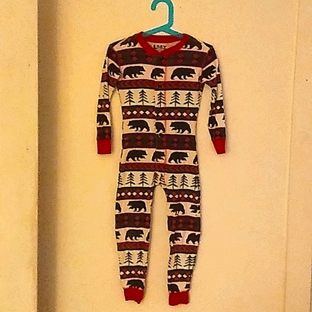 Unisex snug fitting pajama jumpsuit 4T by lazy one faux flap on back montana